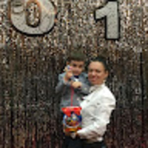 Meet your Posher, Alla